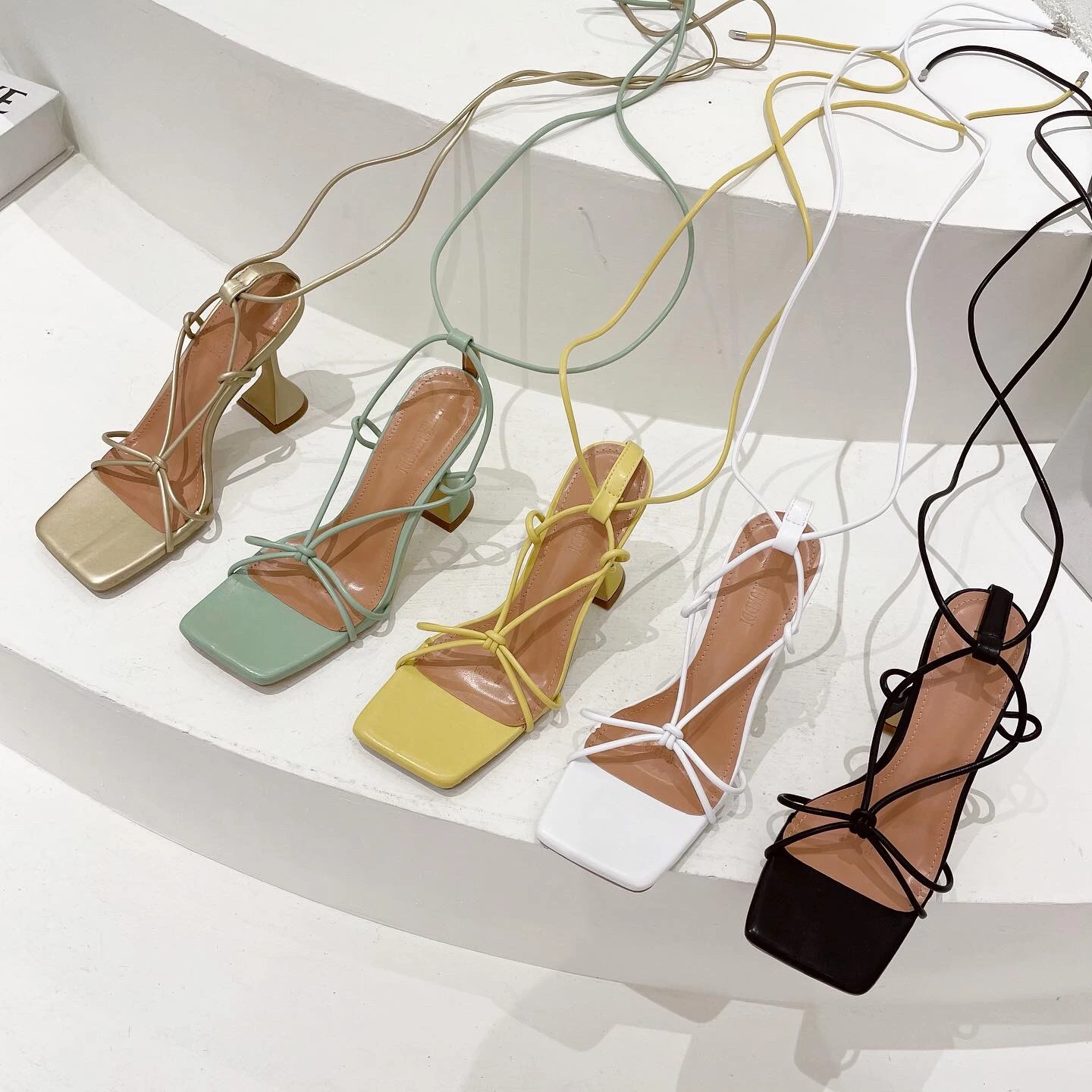 

Chaussures Talon Female Footwear Square Toe Strappy Sandal Shoes Lace up Sexy Heels, Green, yellow, white, black, gold