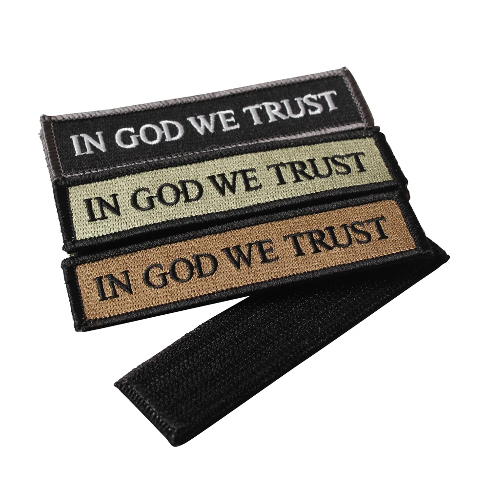 

Custom Made Fabric Logo Label Hats KeyChain Embroidery Woven Patch