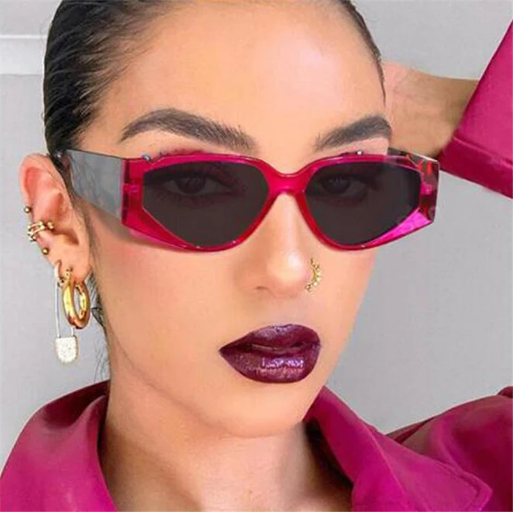 

Wholesale Vendor Vintage Shades Womens Cat Eye Candy Designer Triangle Sunglass Retro Women Sunglasses 2020, As pictures or customized color