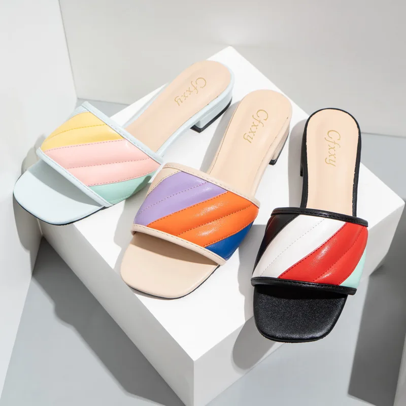 

2021 Hot Sell Design Ladies Slippers Candy-colored Slippers With Low Heel Color Shoe Fashion Sexy Tricolor Women Leisure Sandals