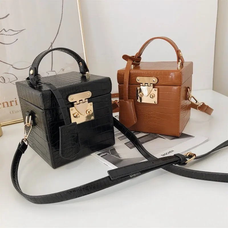 

Women Crocodile Pattern Handbags Mini Lock Box Bag Famous Brand Messenger Bag Luxury Women Bags Designer Tote party handbag 2022