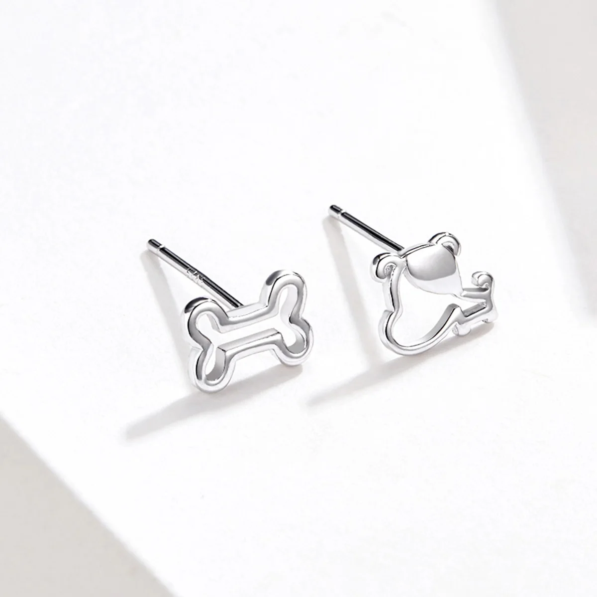 

New arrival dog and bone 925 silver stud earrings