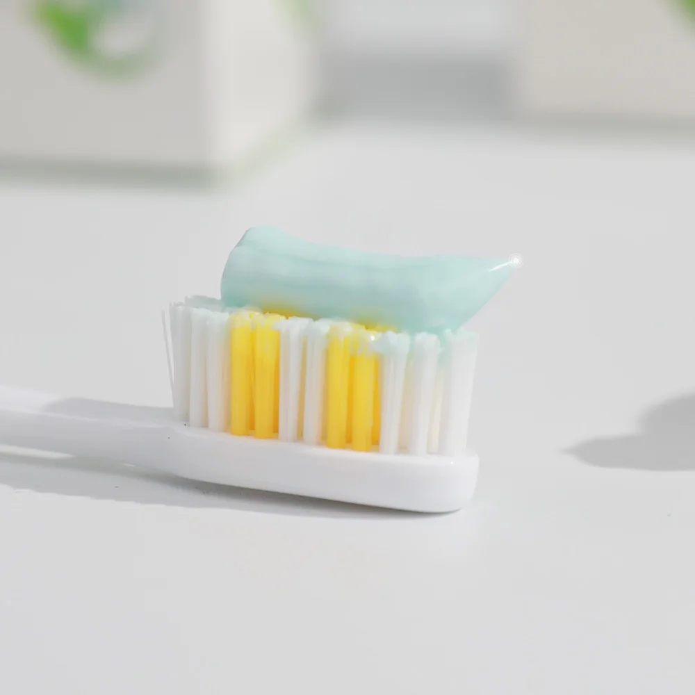

Amazon top seller toothpaste nature herbs wholesale sensitive teeth whitening toothpaste, Blue