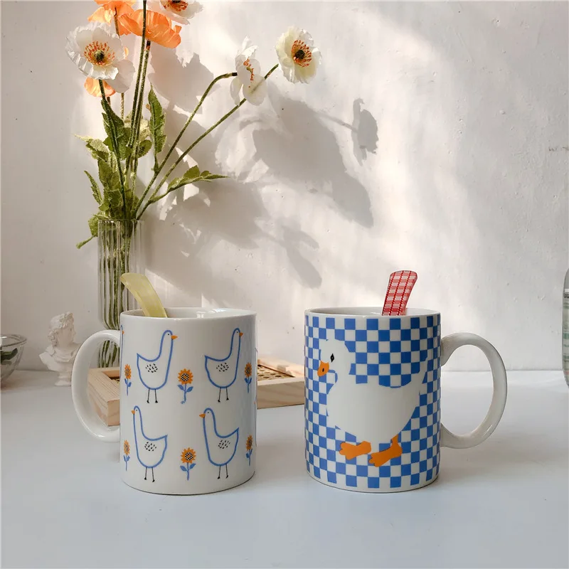 

HY OEM Korea ins cute cup mug girl coffee milk breakfast cup Nordic creative personality duck coffee cup