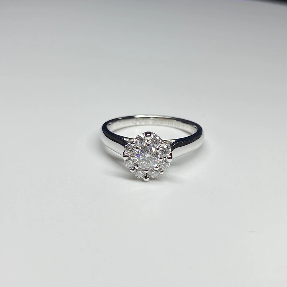 

HQ GEMS 0.6 Carat Moissanite VVS Diamond 18K White Gold Women Engagement Ring, Pink, red, blue, yellow,white, blue topaz