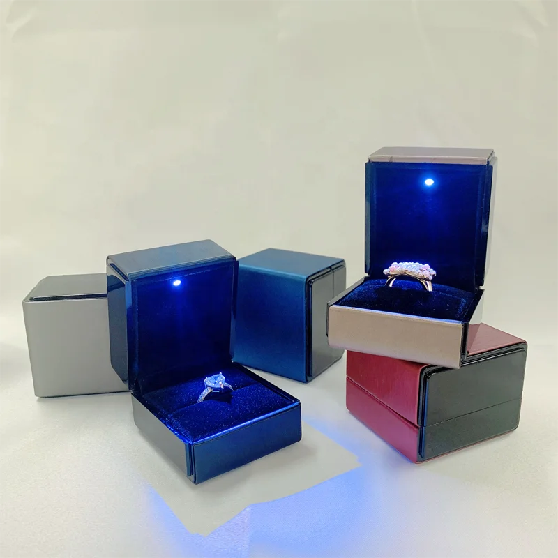 

Luxury Black Blue Multicolor Ring Boxes Packaging Custom Logo Earring Led Light Leather Velvet Jewelry Box For Wedding
