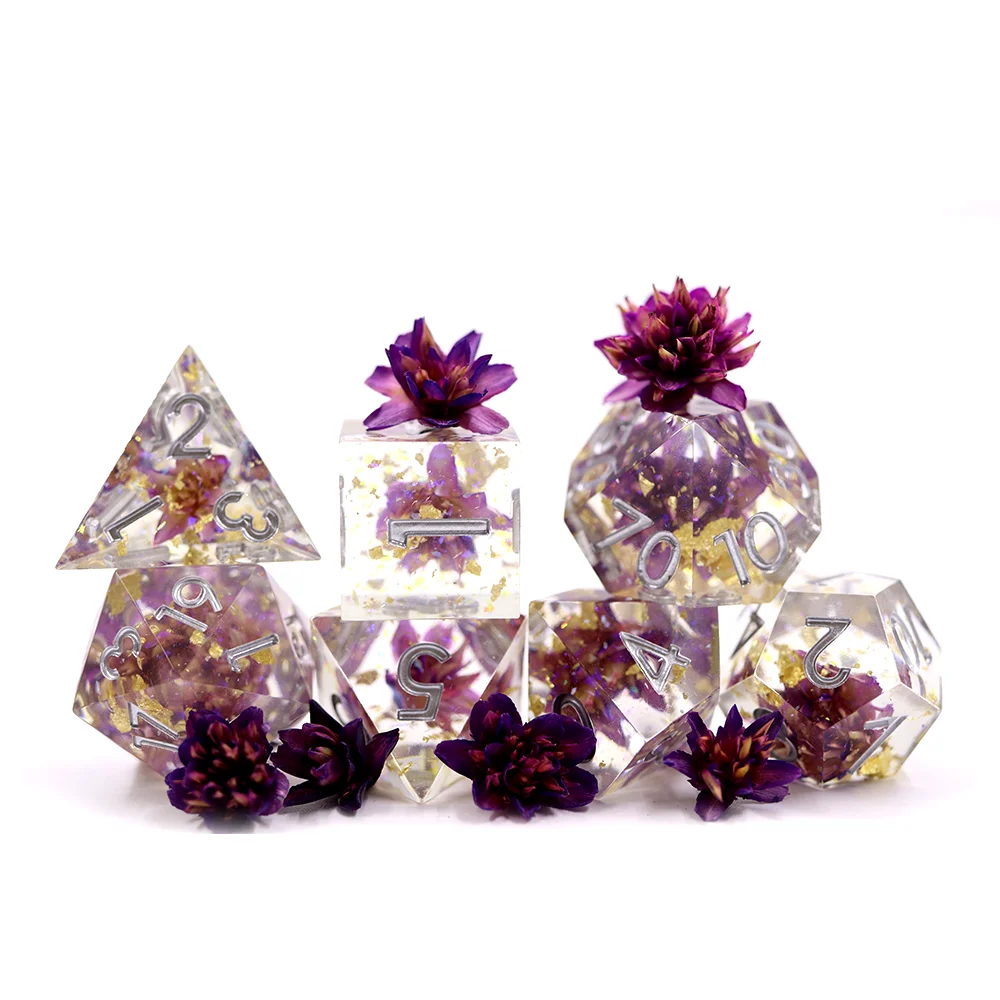 

Hot sale 16mm sharp edge purple inclusion flower dice set DND customize polyhedral 7pcs dice