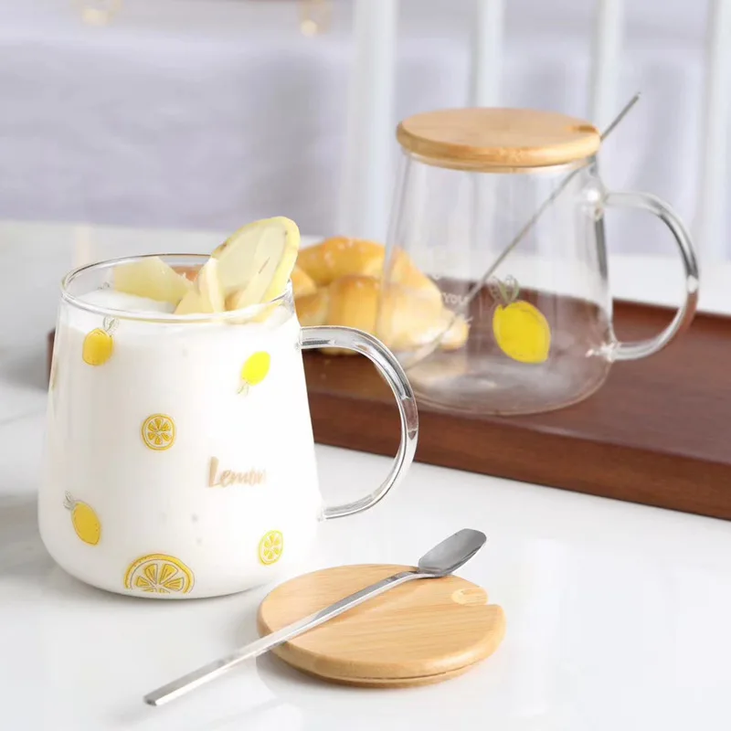 

QIAN HU Lemon Cartoon Mug Customization LOGO Glass Cup with Bamboo Lid and Stainless Steel Spoon Milk Cup, Transparent