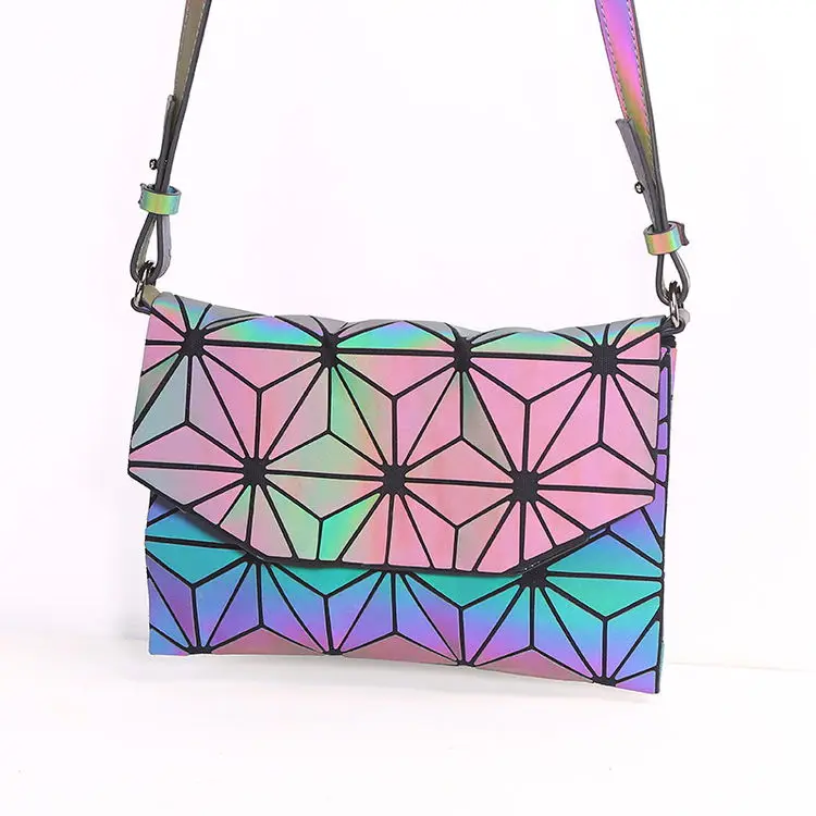 

Hot Selling Women Unique Handbags Purple Shoulder Bag Envelope Holographic Geometric Bag