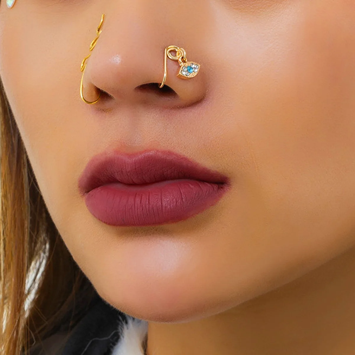 

Factory Direct Customize Simple Stone Gold Color C Clip Hoop Nose Lip Ring Piercing for Women 14k gold piercing jewelry, Picture shows