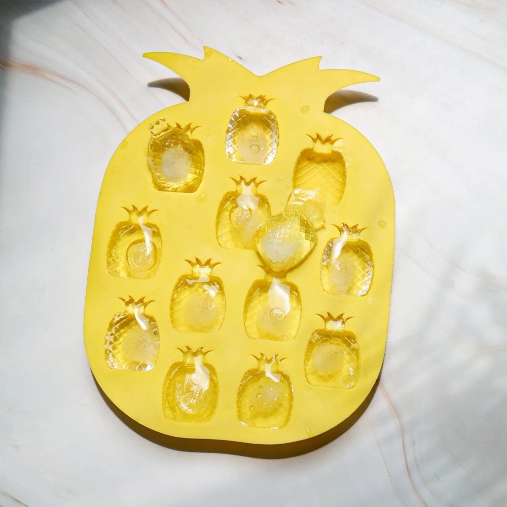 

LOVE'N LV567I 2021 new yellow orange purple pineapple creative ice grid ice maker silicone ice mold