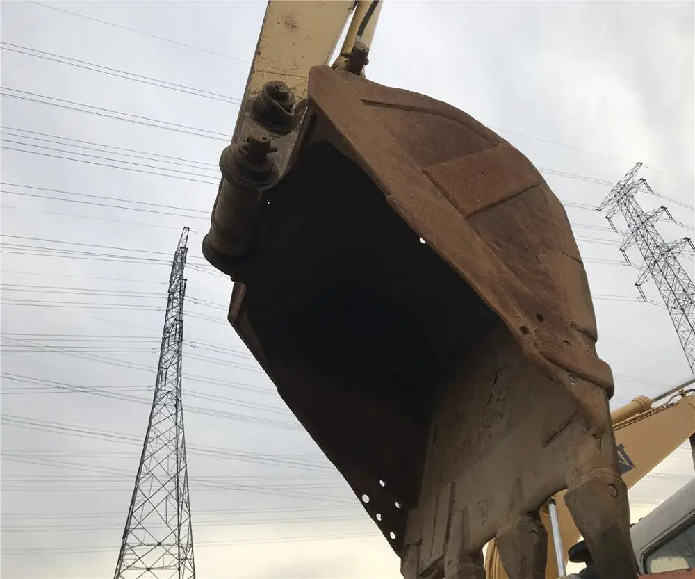 
Used excavator PC220-6 komats PC200-6 PC200-7 PC220-8 PC300-6 PC350 PC360 PC450 PC500 excavators for sale 