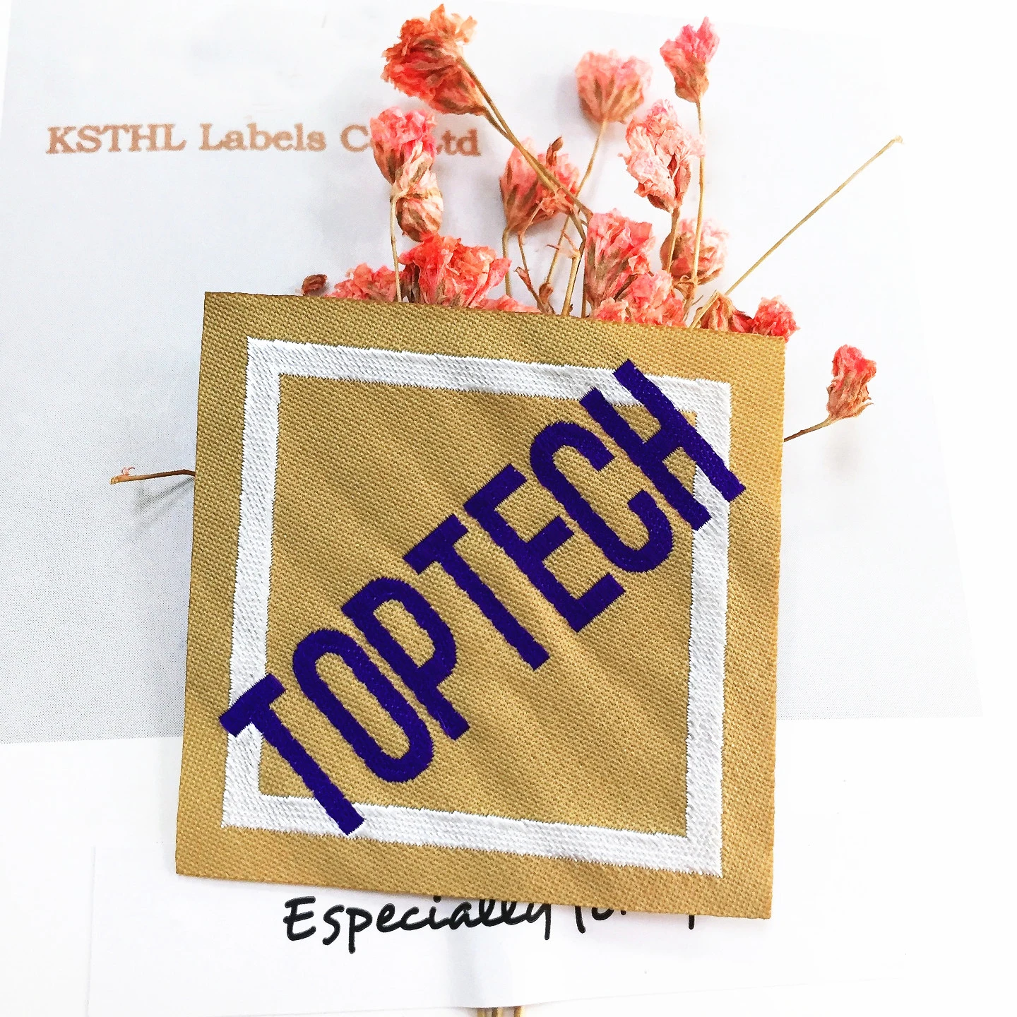 批发定制刺绣铁在补丁产品 - buy 补丁上的铁产品,补丁上的定制设计铁