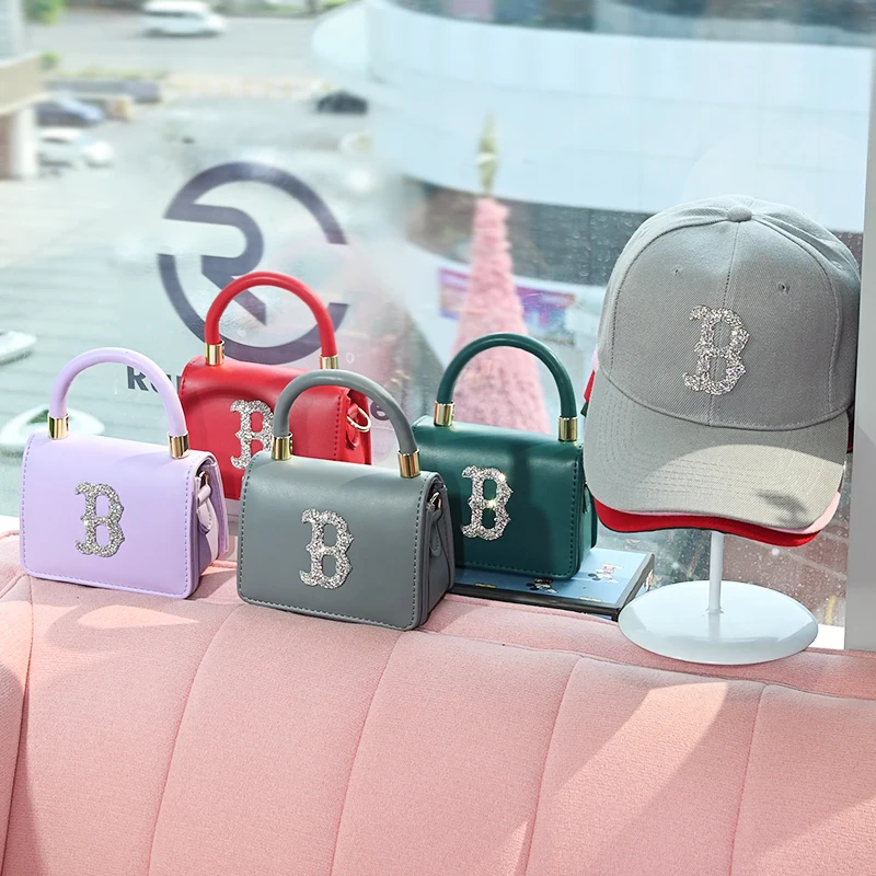 

Luxury Fashion Ladies Crossbody Purse Handbags And white Headband Sets Small Designer Bucket Hat And Logo Bags, Customizable