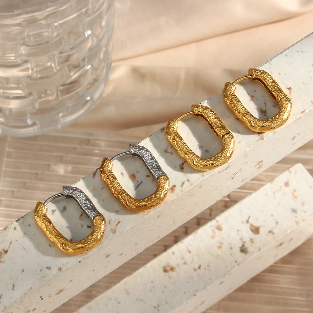 

Matte Engraved Texture Stainless Steel Gold Plated U Shape Huggie Hoop Earrings 18k Gold Plated Jewelry