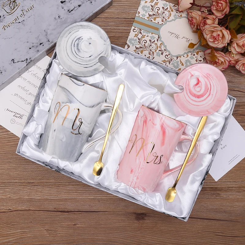

M025 High Quality Wholesale Custom couple mr and mrs set of 2 marble ceramic coffee cup mugs gift box set with lids and spoons, 2 mugs with lids and spoons