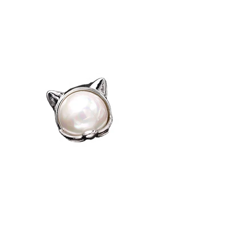 

XILIANGFEIZI Latest Cute Temperament Lapel Bear Corsage Animal Pearl Small Pin No Perforation Magnet Brooches, Gold,silver