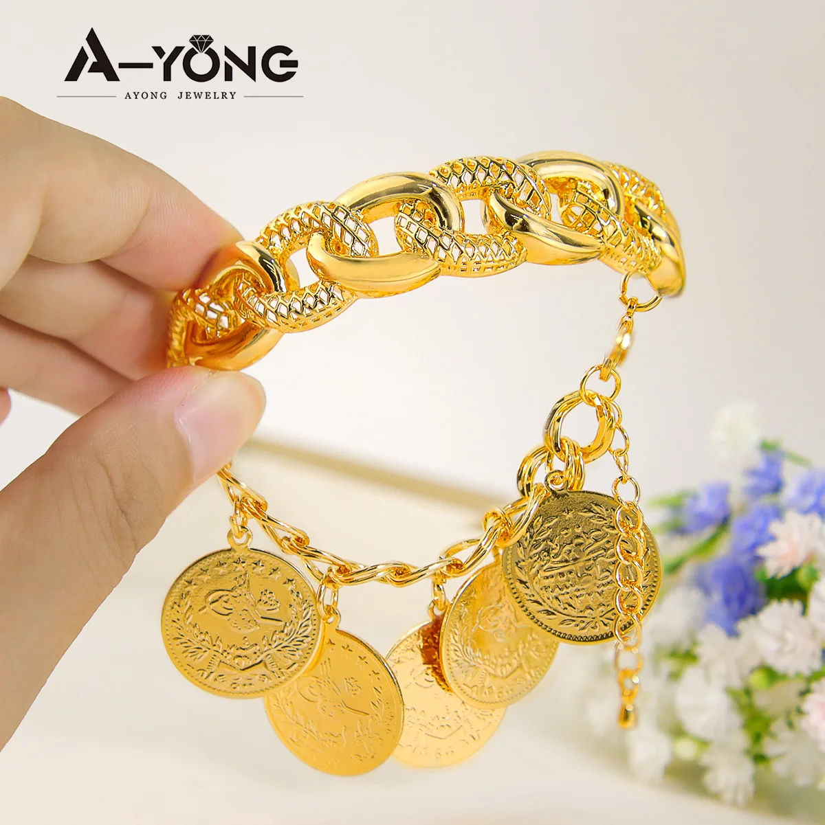 

Fashion Jewelry Bracelets Bangles Bracelet Femme Bracelet Charms Women Accessories Jewelry Brass Jewelry