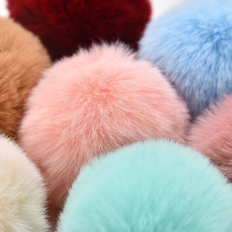 Wholesale Fox Fur Ball Keyring Pom Pom Keychain For bags pendant