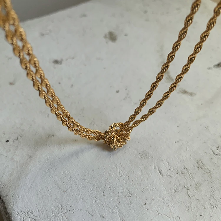 

Double Layered Twisted Rope Chain Knot Stainless Steel Necklace 18K Gold Plated Choker Necklaces Women Vintage Trendy Jewelry