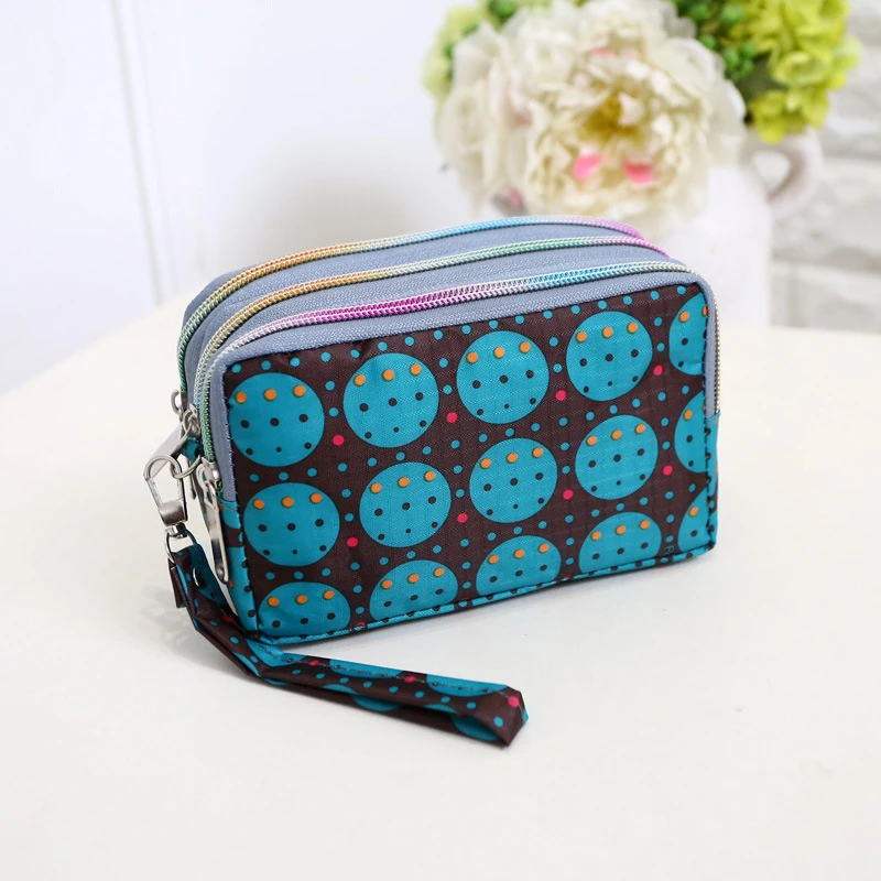 

Wholesale Waterproof Canvas Cosmetic Storage Bag Printed Women's Clutch Bag Waterproof Travel Wash Cosmetic Bag