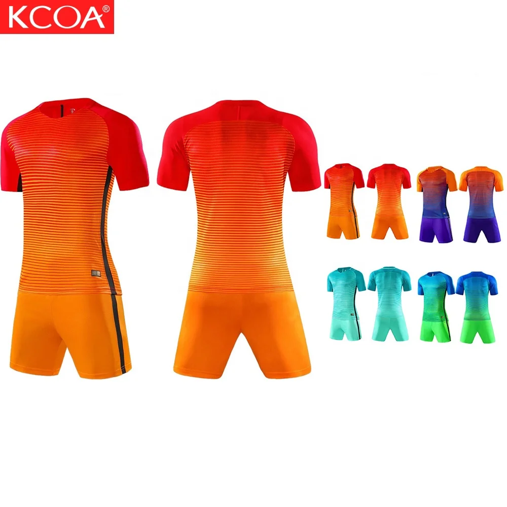 

Youth Soccer Wear Quick Dry Club soccer Uniforms For Team