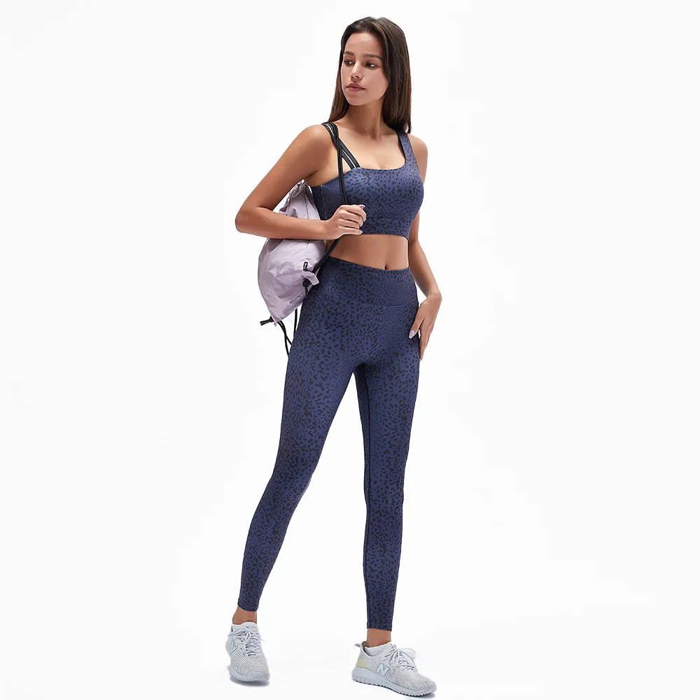 

Spring New Design Ladies Slim-fit High-waisted Tracksuit Leopard Print Yoga set, Picture