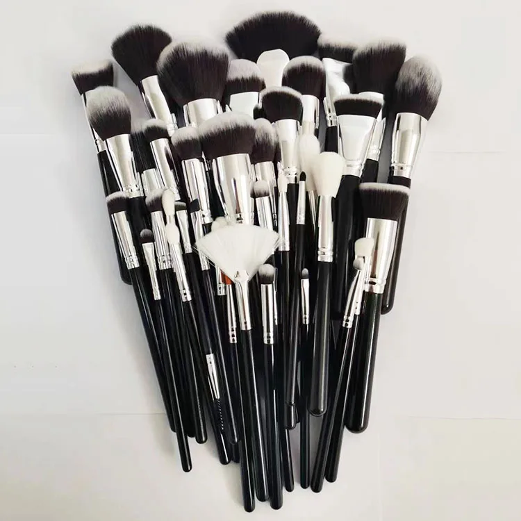 

Luxury Complete 40 Pieces Black Wooden Handle Beauty Makeup Supplier 40pcs Brush Set Professional Private Label Makeup Brush Kit