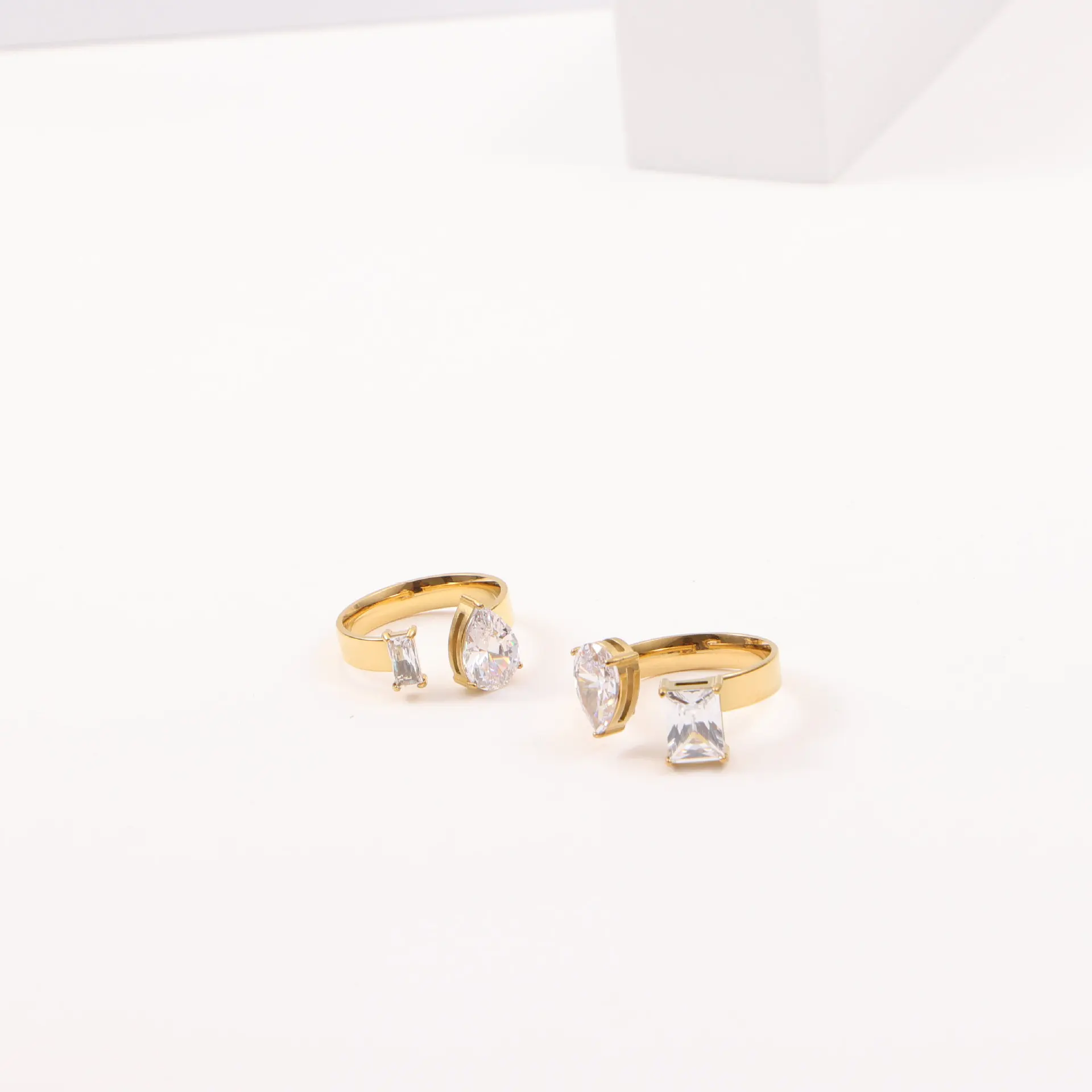 Stone Not Fall 18K PVD Gold Clear Big Cubic CZ Stainless Steel Open Ring Fashion Jewelry