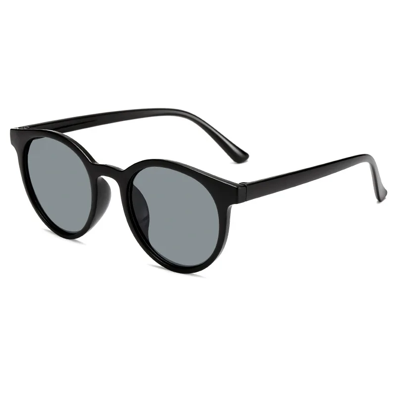 

Women sunglasses promotional Supplier OEM Design Fashion PC sun glasses plastic Sunglasses