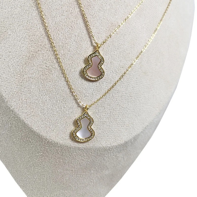 

Wholesale Zircon Pearl Shell Gourd Pendant Jewelry Fashion Necklaces Women