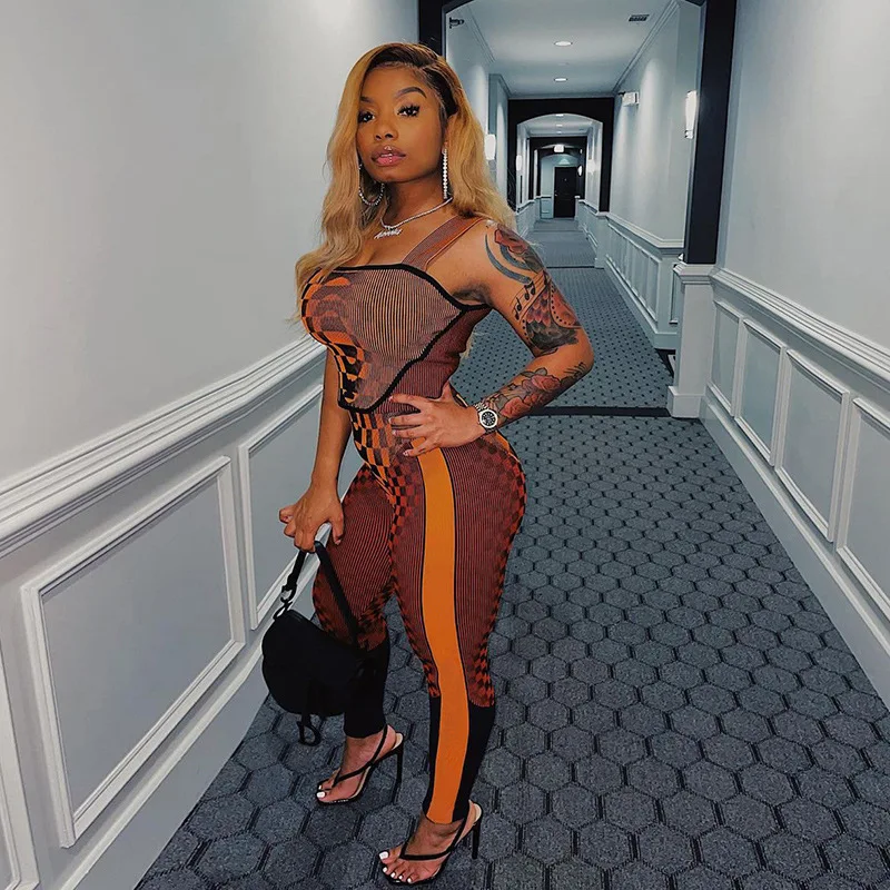 

2021 Wholesale casual strap crop top outfits women bodycon two pieces color contrast modern plaid print 2 piece sets, As pictures