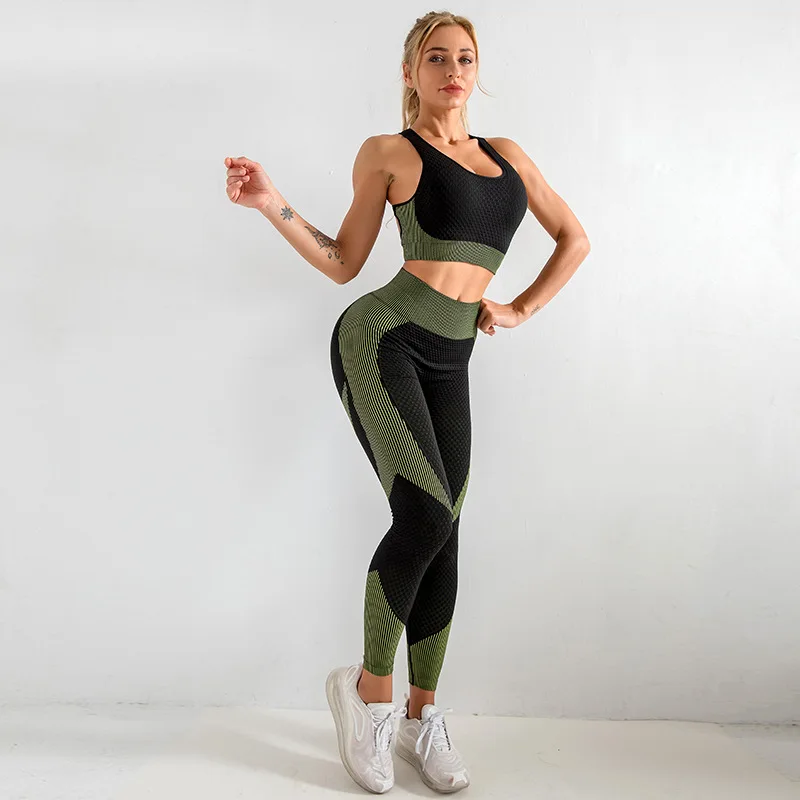 

2020 Custom Logo Professional Design Wholesale Seamless Gym Sports Suit Fashion Yoga Wear Gym Sets Clothing Women (bra+pants)