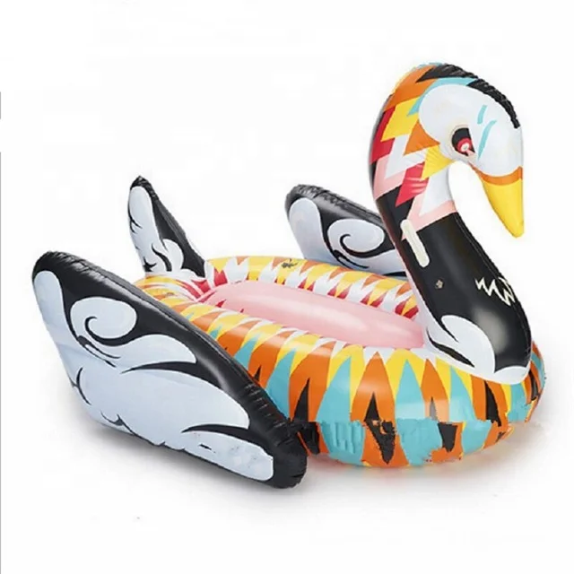 

Water Play Equipment 2019 hot sale color swan inflatable float