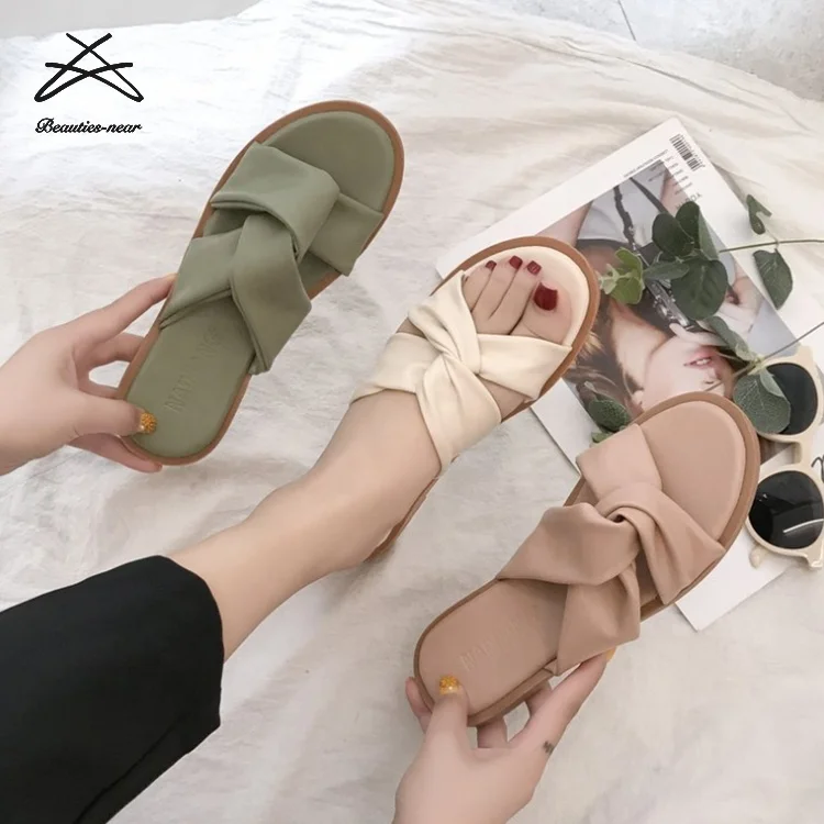 

RTS Women New Fashion PU Flat Women Slippers Girls Flat Slippers Summer Women Sandals, Green,black,beige,apricot