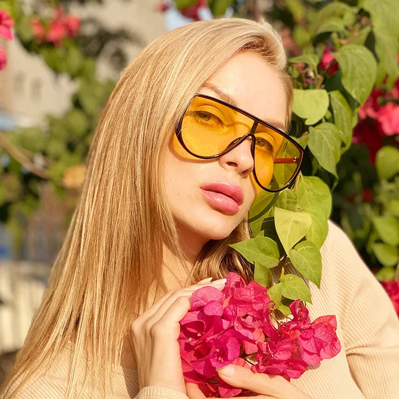 

2021 Fashion European And American Men Women One-Piece Large Frame Oversize Sunglasses, Customized color