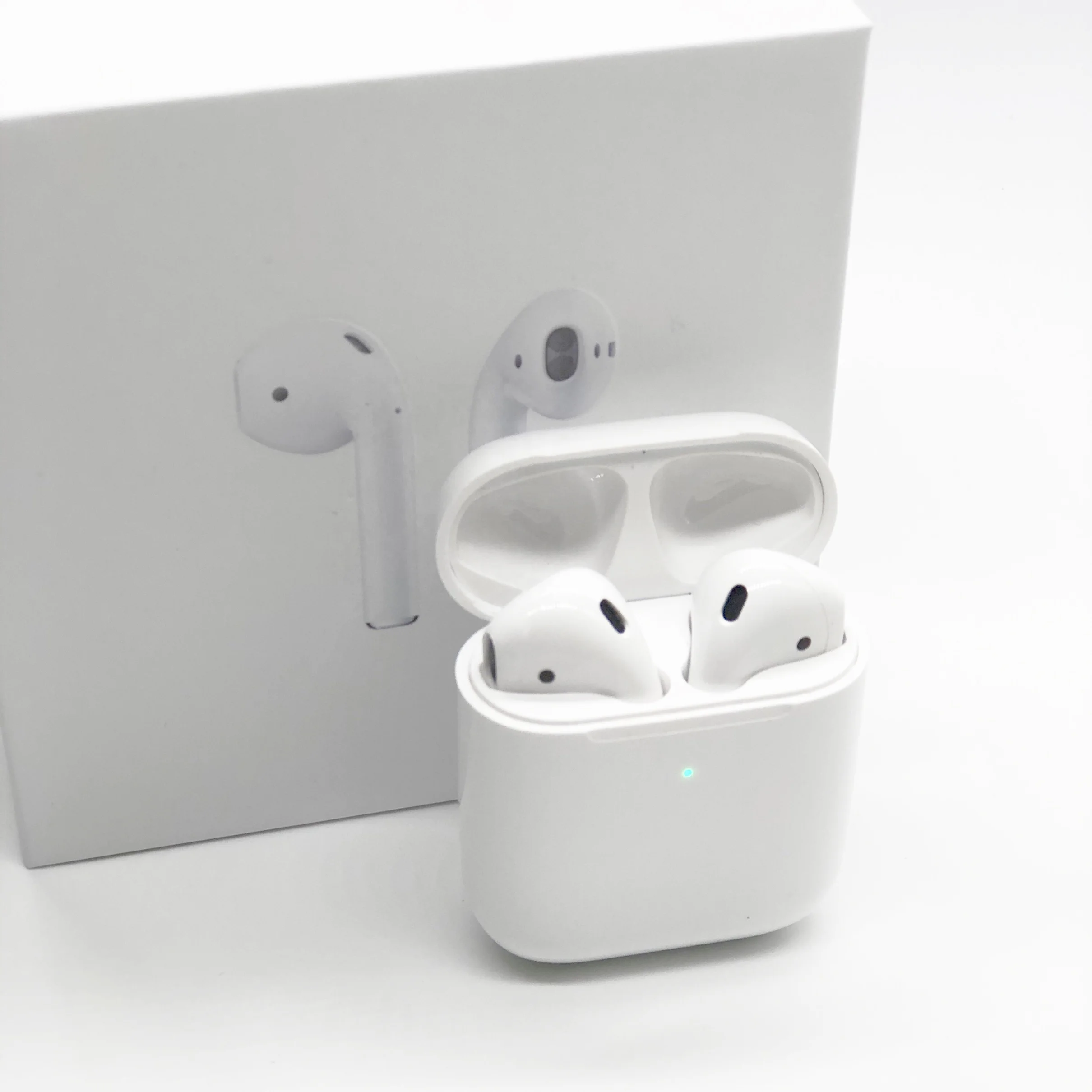 2020 top selling wholesale TWS airpoding  In-ear  earphone Wireless Sport Headsets  Stereo  Bass Earbuds