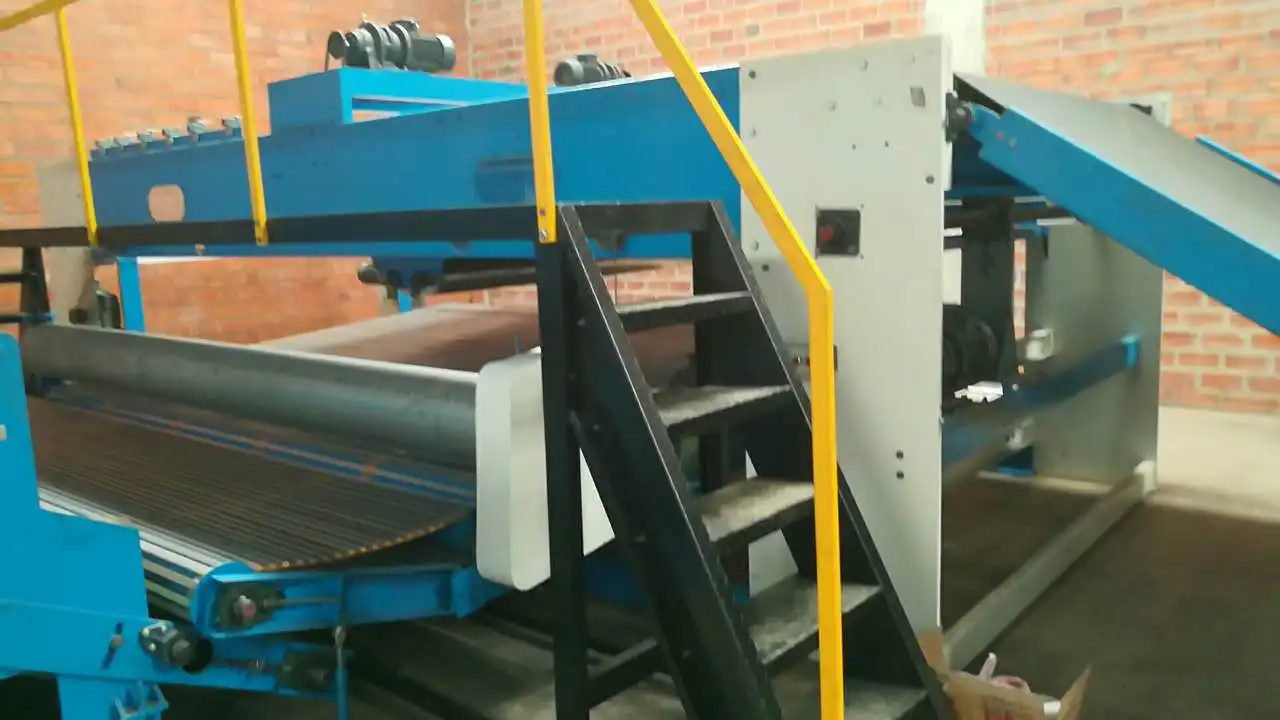 宠物中速针刺无纺布制作生产线地毯/西部毛毡/土工布/pu皮革线