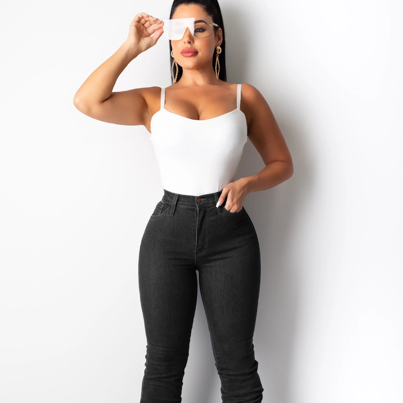 

2021 high quality Hot selling classic denim trousers for women