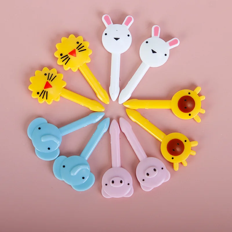 

Kitchen accessories plastic lunch picks 3 to 6cm colorful animal food picks and forks party decorative fruit picks for bento, Picture