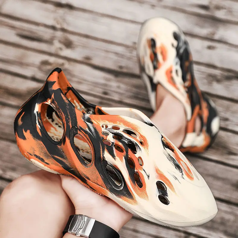 

New color camouflage yeezy foam runner women white yezzy sandals 2021 beach water shoes unisex men summer footwear