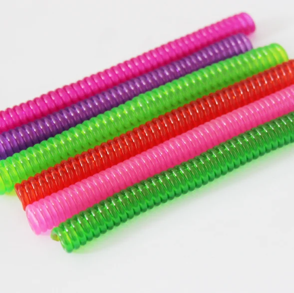 plastic springs for cats