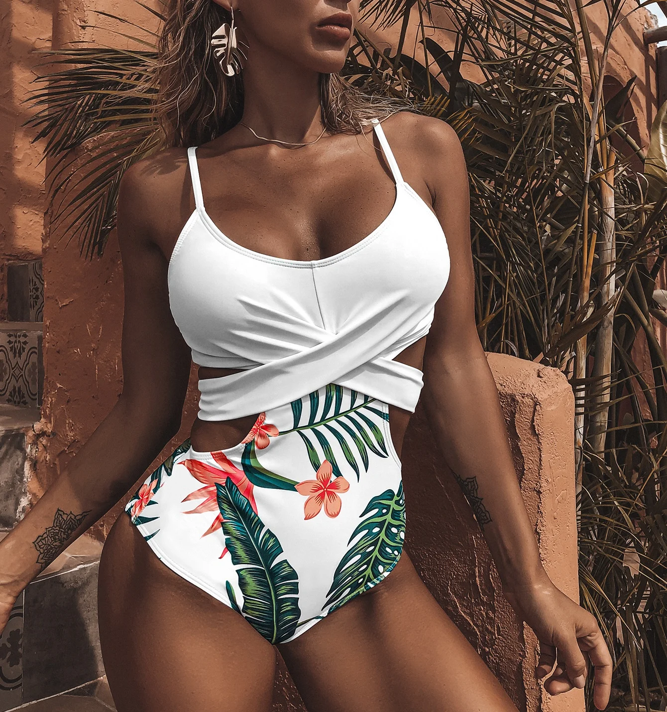 

2021 Custom Printed Womens African Print Vintage Ethnic Tribe Bikini Plus Size Fat Lady XXL One Piece Swimwear