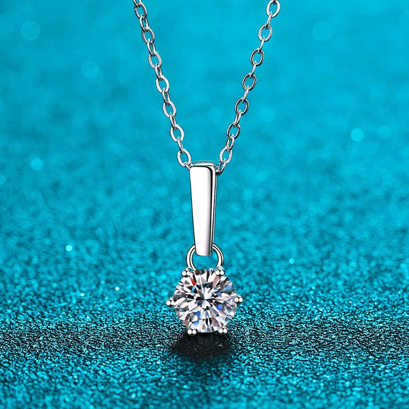 

Silver 925 Original Platinum Plated Diamond Test Past Excellent Cut 10-2 ct Round D Color Moissanite Gemstone Pendant Necklace