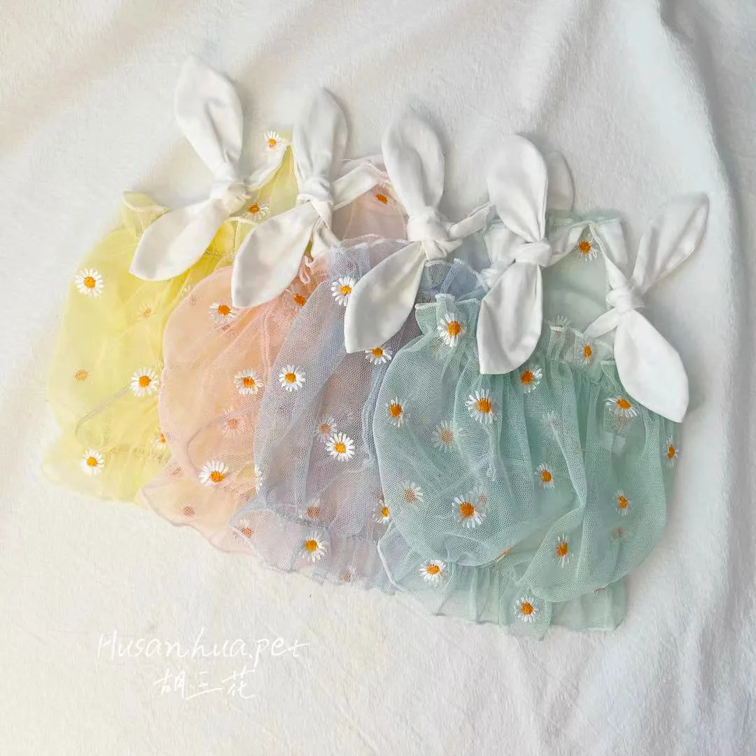 

2021 Design Sleeveless Dog Shirt Dog Pet Bib Spring Summer Dress