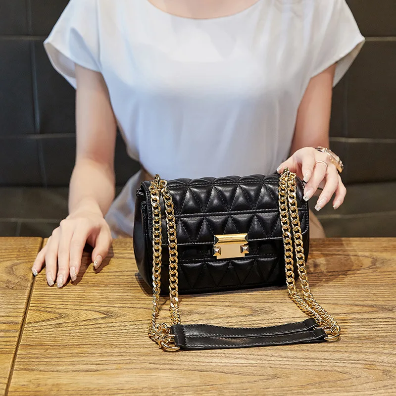 

2021 New lady handbag elegant PU leather popular chain single shoulder bag large capacity rhomboid sing hand bag suppliers