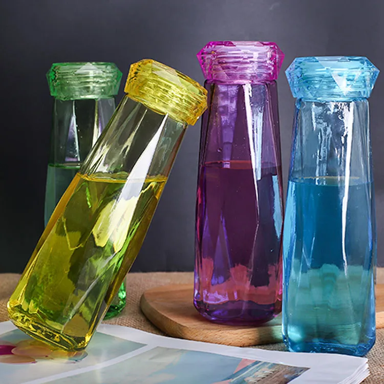 

customized new design glass bottles wholesale gift square diamond glass water bottle with lid