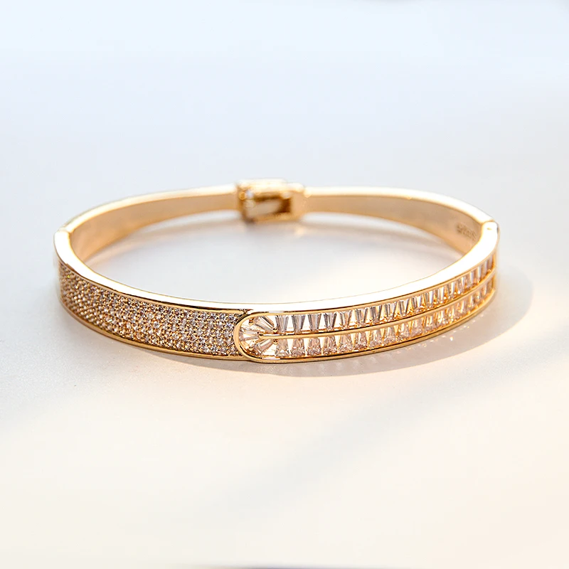 

Ins Cold Wind Simple Open Clasp 7mm Wide Gold-plated Exquisite Zirconia Bracelet For Women