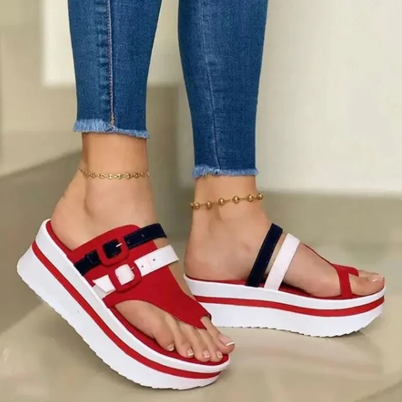

2021 Summer Women Sandals Platform Peep Toe Slippers Ladies Beach Casual Sandales Buckle Chunky Slides for Women flip flops