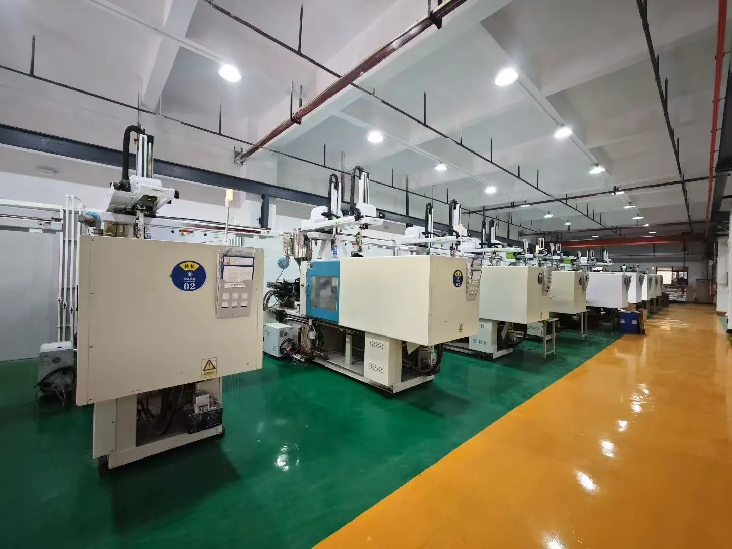 Custom Manufacturing Services | 3D Printing, CNC, Injection Molding Machines